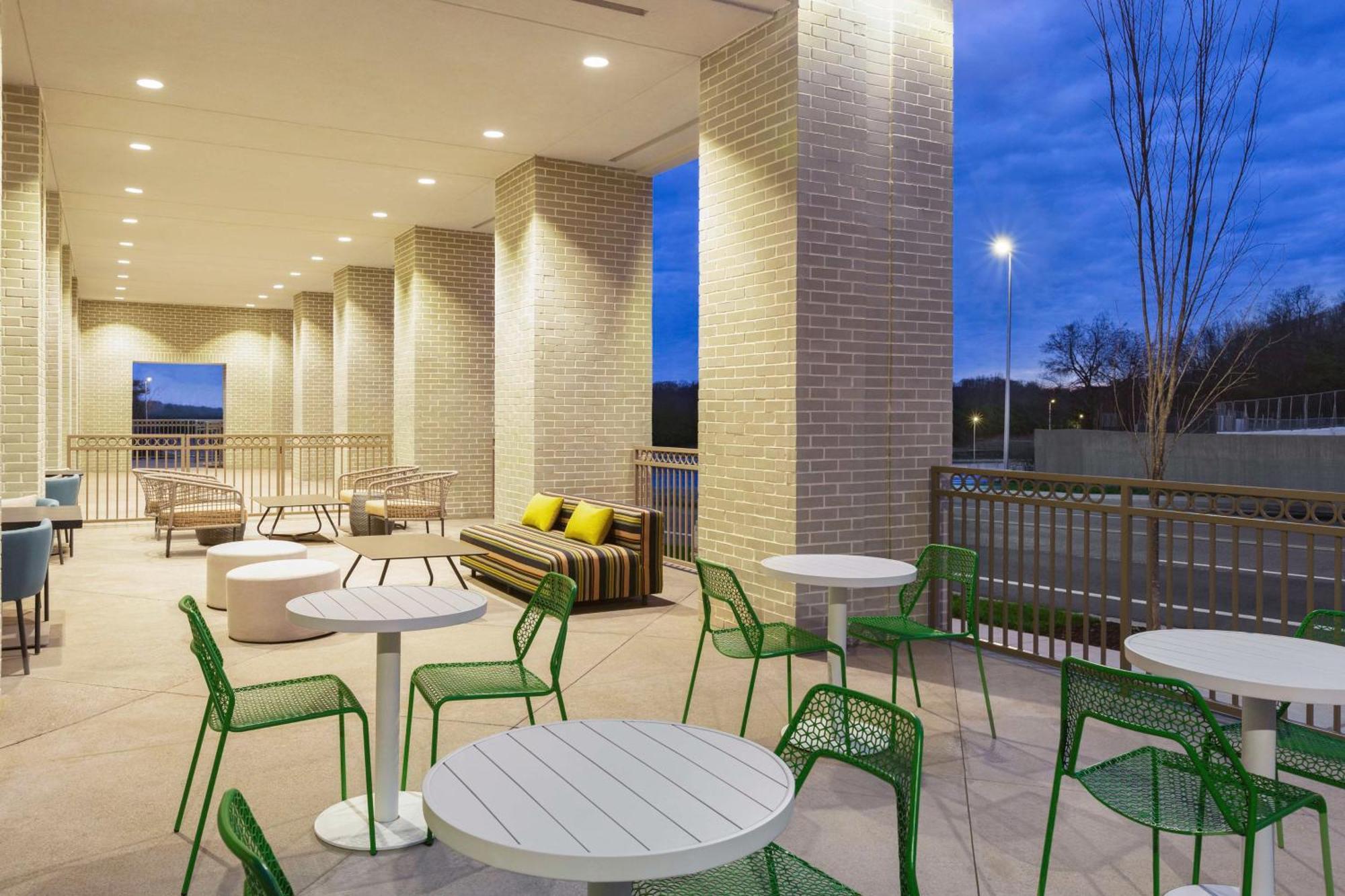 Home2 Suites By Hilton Nashville West End Avenue Exterior photo
